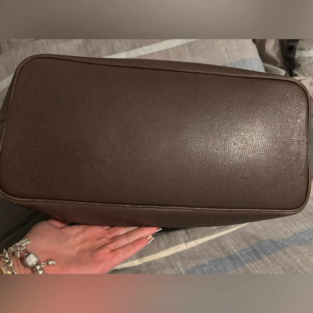 Gucci Beige and Brown Tote with Green and Red Stripe - Picture 9 of 9